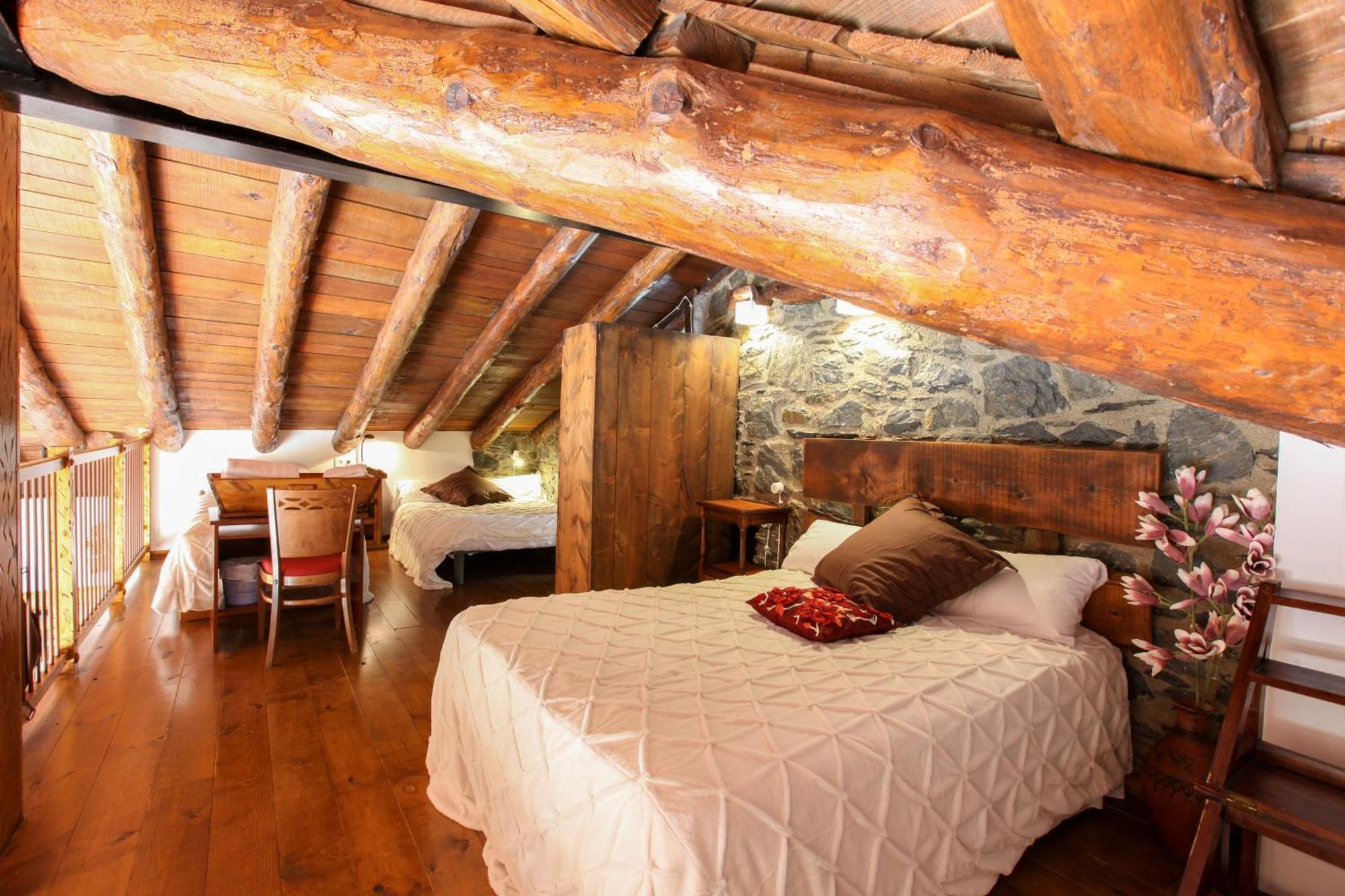 Casa Rural Restaurant Borda Patxeta Canillo Oda fotoğraf